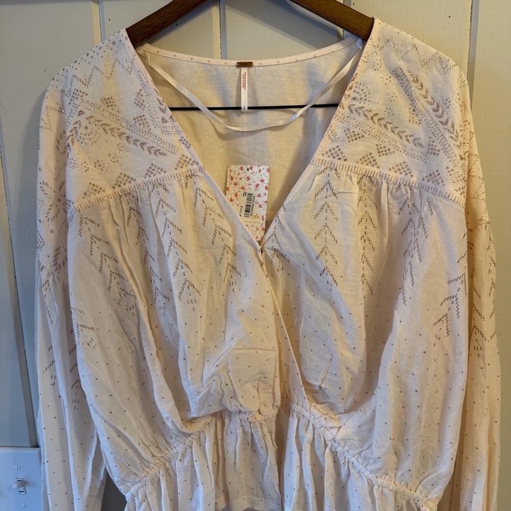 NWT Free People Cream Sparkly Patterned V-Neck Blouse, Size Large - Picture 2 of 14